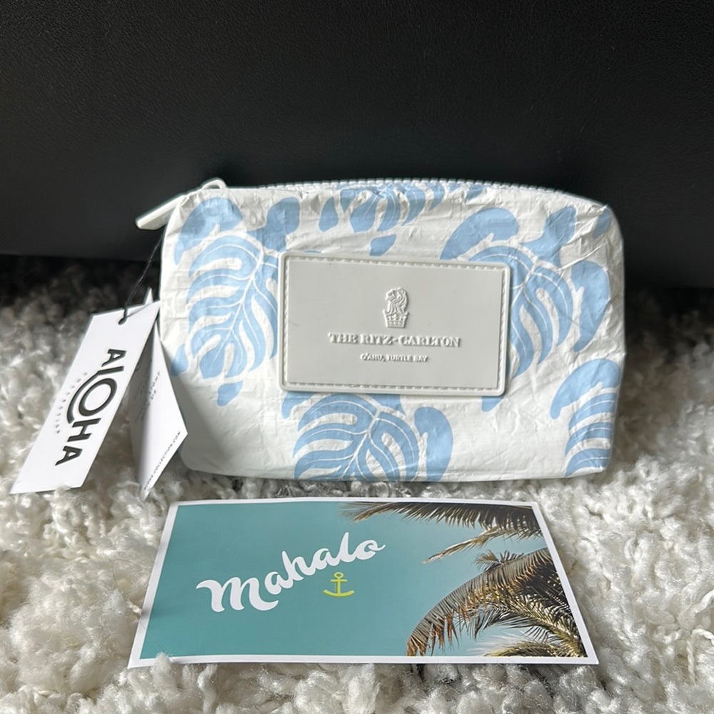 The Ritz-Carlton Turtle Bay Hawaii ALOHA beach Pouch